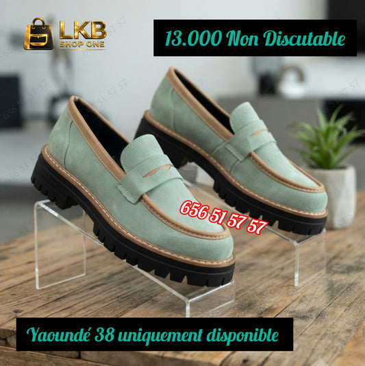 Mocassins Élégants Premium – Noir & Vert Cyan